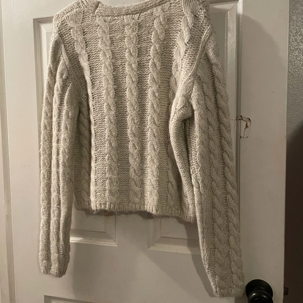 Zara sweater - Picture 3 of 4